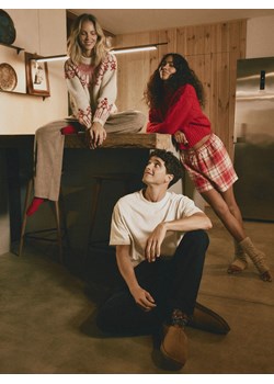 Reserved - Wzorzysty sweter - beżowy ze sklepu Reserved w kategorii Swetry damskie - zdjęcie 187594421