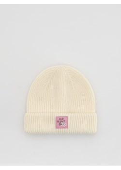 Reserved - Wełniana czapka z naszywką - złamana biel ze sklepu Reserved w kategorii Czapki dziecięce - zdjęcie 187595660