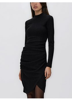 Reserved - Błyszcząca sukienka z drapowaniem - czarny ze sklepu Reserved w kategorii Sukienki - zdjęcie 187596250