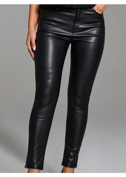 Sinsay - Spodnie z imitacji skóry - czarny ze sklepu Sinsay w kategorii Spodnie damskie - zdjęcie 187597484