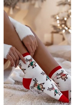 Skarpetki damskie świąteczne ecru Stojące Renifery 1283.002, Kolor ecru, Rozmiar 37-41, Milena ze sklepu Primodo w kategorii Skarpetki damskie - zdjęcie 187605363