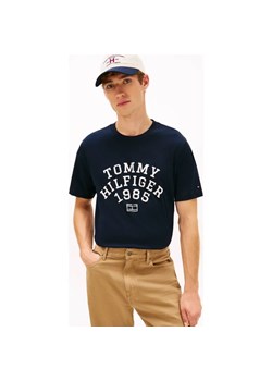 Tommy Hilfiger T-shirt | Regular Fit ze sklepu Gomez Fashion Store w kategorii T-shirty męskie - zdjęcie 187606583