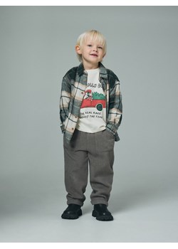 Reserved - Świąteczny longsleeve Mickey Mouse - złamana biel ze sklepu Reserved w kategorii T-shirty chłopięce - zdjęcie 187610923