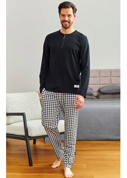 Doctor Nap czarna piżama męska z spodniami w kratę PMB.7369, Kolor czarno-biały, Rozmiar M, Doctor Nap ze sklepu Intymna w kategorii Piżamy męskie - zdjęcie 187621213