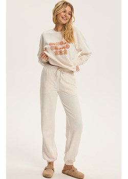 Esotiq bluza damska Bloovii Cinnamon 43995-02X, Kolor kremowy, Rozmiar L, BLOOVII ze sklepu Intymna w kategorii Bluzy damskie - zdjęcie 187621281