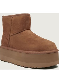 UGG Skórzane śniegowce Classic Mini Platform | z dodatkiem wełny ze sklepu Gomez Fashion Store w kategorii Śniegowce damskie - zdjęcie 187621820