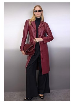 trendyol Płaszcz w kolorze bordowym ze skóry syntetycznej ze sklepu Limango Polska w kategorii Płaszcze damskie - zdjęcie 187625553