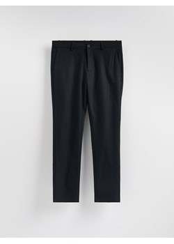 Reserved - Spodnie chino slim fit - czarny ze sklepu Reserved w kategorii Spodnie męskie - zdjęcie 187631843