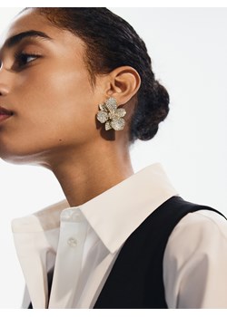 Reserved - Kolczyki w kształcie kwiatów - złoty ze sklepu Reserved w kategorii Kolczyki - zdjęcie 187635881