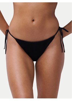 Chantelle Dół od bikini C12VA5 Czarny ze sklepu MODIVO w kategorii Stroje kąpielowe - zdjęcie 187643280