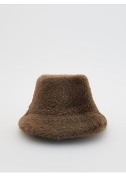 Reserved - Kapelusz ze sztucznego futerka - brązowy ze sklepu Reserved w kategorii Kapelusze damskie - zdjęcie 187645103