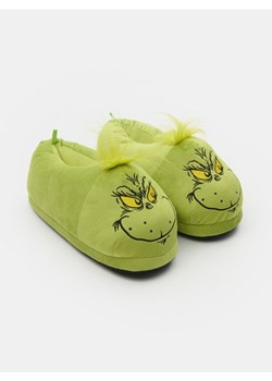 Sinsay - Kapcie z motywem świątecznym Grinch - zielony ze sklepu Sinsay w kategorii Kapcie męskie - zdjęcie 187646012