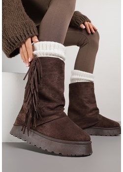 Brązowe Botki w Stylu Śniegowców z Frędzlami i Cholewką Imitującą Nogawkę Sierafera ze sklepu born2be.pl w kategorii Śniegowce damskie - zdjęcie 187648111