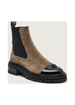 Kurt Geiger Sztyblety SLOANE CHELSEA | zamsz ze sklepu Gomez Fashion Store w kategorii Botki - zdjęcie 187650562