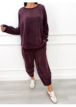 Burgundowy Sztruksowy Komplet o Luźnym Kroju ze sklepu ModnaKiecka.pl w kategorii Komplety i garnitury damskie - zdjęcie 187651740