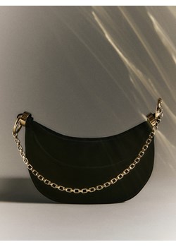 Reserved - Mała torebka z łańcuszkiem - czarny ze sklepu Reserved w kategorii Torebki hobo - zdjęcie 187652152