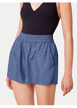 Triumph Szorty materiałowe Beach MyWear 10218548 Niebieski Regular Fit ze sklepu MODIVO w kategorii Szorty - zdjęcie 187653482