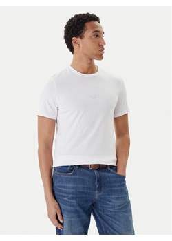 Guess T-Shirt M2YI72 I3Z14 Biały Slim Fit ze sklepu MODIVO w kategorii T-shirty męskie - zdjęcie 187653710