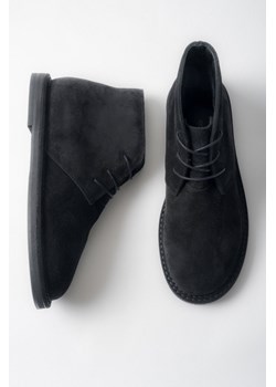 Estro: Sznurowane botki damskie z czarnego weluru naturalnego ze sklepu Estro w kategorii Botki - zdjęcie 187662184