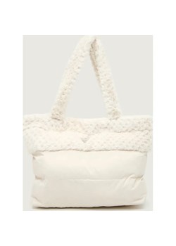 GUESS Shopperka SVEVA | shearling ze sklepu Gomez Fashion Store w kategorii Torby Shopper bag - zdjęcie 187664763