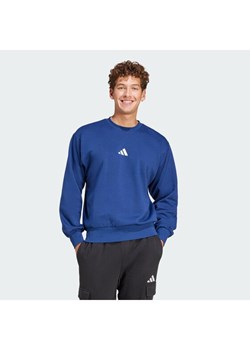 adidas Bluza Essentials Feel Cozy JE3792 Granatowy Regular Fit ze sklepu MODIVO w kategorii Bluzy męskie - zdjęcie 187670214