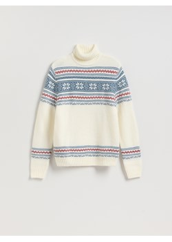 Reserved - Sweter ze świątecznym wzorem - złamana biel ze sklepu Reserved w kategorii Swetry męskie - zdjęcie 187677771