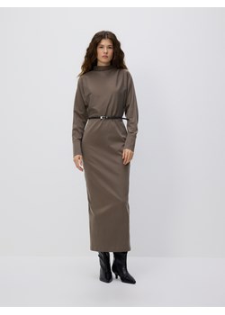 Reserved - Sukienka z paskiem - beżowy ze sklepu Reserved w kategorii Sukienki - zdjęcie 187680473