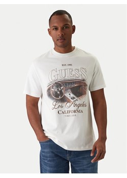 Guess T-Shirt M6RI13 K8FQ4 Écru Regular Fit ze sklepu MODIVO w kategorii T-shirty męskie - zdjęcie 187681101