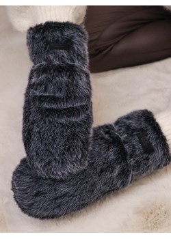 RĘKAWICZKI ZIMOWE FUTRZANE NA JEDEN PALEC Z LOGO- GRAFITOWE ze sklepu olika.com.pl w kategorii Rękawiczki damskie - zdjęcie 187690101