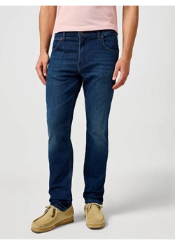 MESKIE SPODNIE WRANGLER GREENSBORO METRO RETRO 112362447 ze sklepu YouNeedit.pl w kategorii Jeansy męskie - zdjęcie 187691381