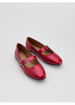 Reserved - Lakierowane baleriny - intenstywna czerwień ze sklepu Reserved w kategorii Balerinki dziecięce - zdjęcie 187691692