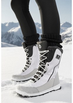 Białe Śniegowce Sznurowane Ocieplane Futerkiem Ellavisa ze sklepu born2be.pl w kategorii Śniegowce damskie - zdjęcie 187695574