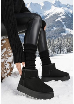 Czarne Klasyczne Śniegowce na Platformie z Niską Cholewką Lobissa ze sklepu born2be.pl w kategorii Śniegowce damskie - zdjęcie 187696553