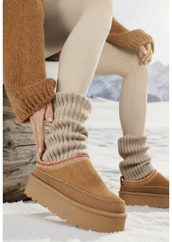 Jasnobrązowe Śniegowce Ocieplone na Platformie z Ozdobnym Wyszywaniem Reitenna ze sklepu born2be.pl w kategorii Śniegowce damskie - zdjęcie 187696693