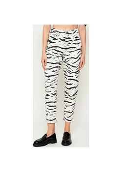 Marc Cain Jeansy FEURA | Regular Fit ze sklepu Gomez Fashion Store w kategorii Jeansy damskie - zdjęcie 187696972