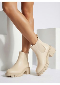 Royalfashion Botki damskie na słupku Velly ze sklepu royalfashion.pl w kategorii Botki - zdjęcie 187699063