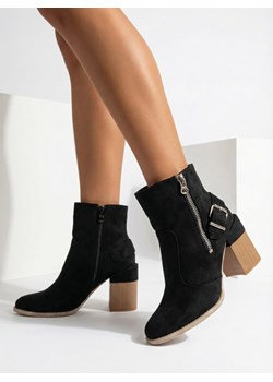 Royalfashion Czarne eko zamszowe damskie botki na słupku Acimra ze sklepu royalfashion.pl w kategorii Botki - zdjęcie 187699103