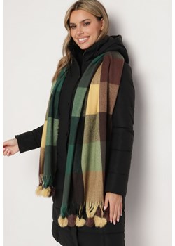 Zielony Prostokątny Szalik z Kolorowymi Pomponami Komo ze sklepu born2be.pl w kategorii Szaliki i chusty damskie - zdjęcie 187700530