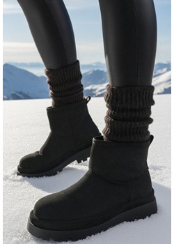 Czarne Wsuwane Botki Śniegowce na Grubej Podeszwie za Kostkę Vastor ze sklepu born2be.pl w kategorii Workery damskie - zdjęcie 187700533