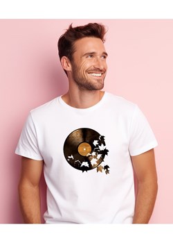 WOOOP Koszulka &quot;Autumn Song&quot; w kolorze białym ze sklepu Limango Polska w kategorii T-shirty męskie - zdjęcie 187710970