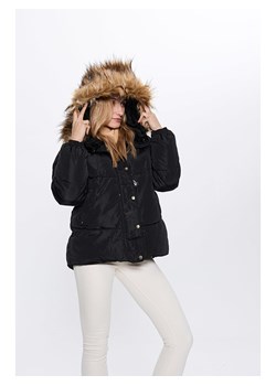 Bébé Kurtka zimowa w kolorze czarnym ze sklepu Limango Polska w kategorii Kurtki damskie - zdjęcie 187735762