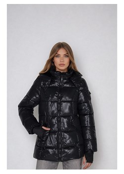 Steve Madden Kurtka zimowa w kolorze czarnym ze sklepu Limango Polska w kategorii Kurtki damskie - zdjęcie 187736471