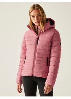 Regatta Kurtka pikowana &quot;Kelane&quot; w kolorze jasnoróżowym ze sklepu Limango Polska w kategorii Kurtki damskie - zdjęcie 187750862