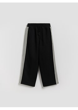Reserved - Spodnie dresowe - czarny ze sklepu Reserved w kategorii Spodnie chłopięce - zdjęcie 187759110