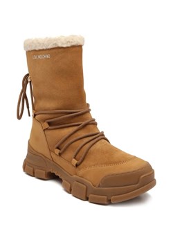 Love Moschino Śniegowce | zamsz | shearling ze sklepu Gomez Fashion Store w kategorii Botki - zdjęcie 187759283