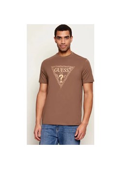GUESS T-shirt GOLDEN TRIANGLE | Regular Fit ze sklepu Gomez Fashion Store w kategorii T-shirty męskie - zdjęcie 187759361