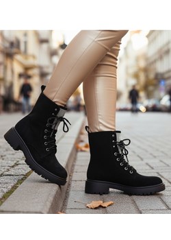 Zimowe botki trapery czarne z cyrkoniami /B2-1 18559 W440/ ze sklepu Pantofelek24.pl w kategorii Workery damskie - zdjęcie 187760854