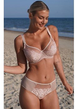 Azal figi damskie brazyliany beżowe Sara, Kolor beżowy, Rozmiar S, AZAL ze sklepu Intymna w kategorii Majtki damskie - zdjęcie 187761803