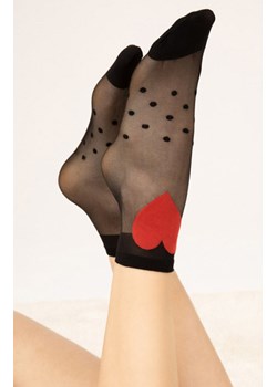 Fairy tale cienkie skarpetki ze wzorem serca 15 den, Kolor czarno-czerwony, Rozmiar uniwersalny, Fiore ze sklepu Intymna w kategorii Skarpetki damskie - zdjęcie 187761970