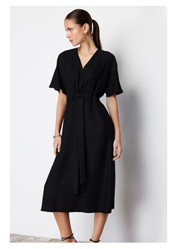 trendyol Sukienka w kolorze czarnym ze sklepu Limango Polska w kategorii Sukienki - zdjęcie 187766290